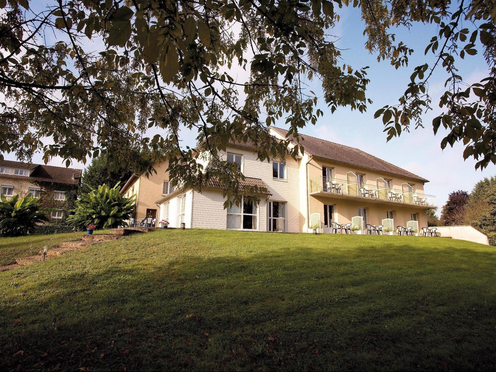 Logis Hotel Du Pont Neuf Le Veurdre Εξωτερικό φωτογραφία